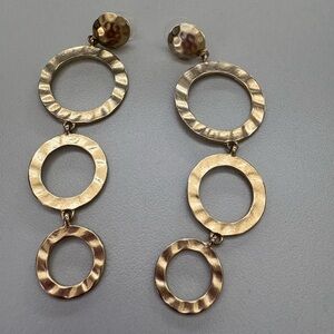 Elegant Gold-Tone Hammered Circle Earrings